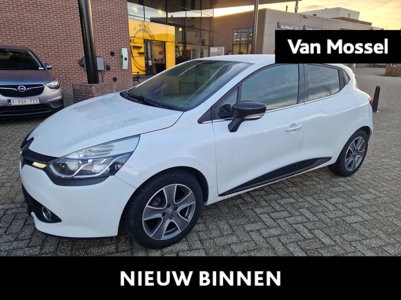 Renault Clio - 0.9 TCe ECO Night&Day - AutoWereld.nl