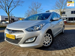 Hyundai i30 Wagon - 1.6 GDi i-Motion DEALER ONDERHOUDEN/AIRCO/PARKEERSENSOREN