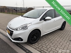 Peugeot 208 - 1.2 PureTech Blue Lion