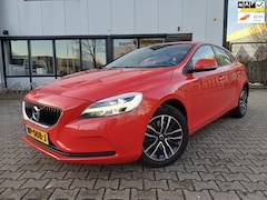 Volvo V40 - 2.0 T2 Nordic+ LED/NAVI/CRUISE/DEALERONDERHOUDEN