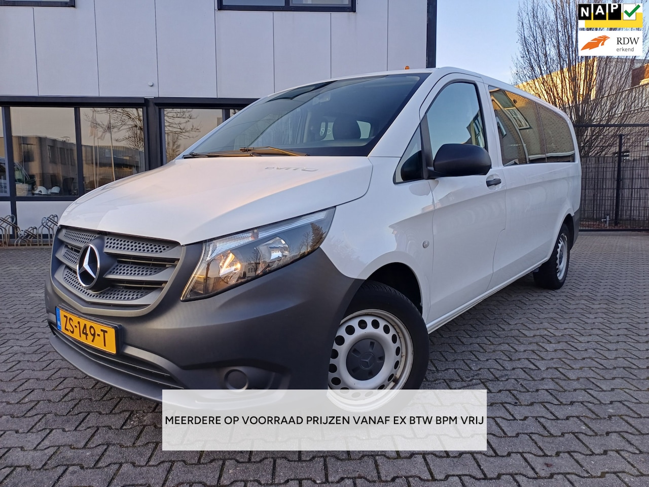 Mercedes-Benz eVito Tourer - PRO L3 35Kwh AIRCO/9PERSONEN/ZERO EMISSIEZONE/MEERDERE OP VOORRAAD !!!OPSTELLING 2-2-2-3 - AutoWereld.nl