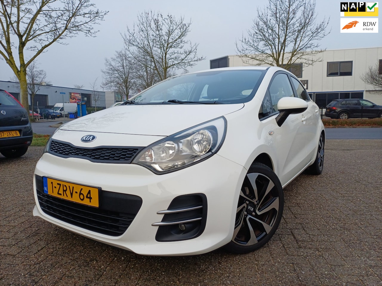 Kia Rio - 1.2 CVVT FACELIFT/AIRCO/5DEURS/TREKHAAK/CRUISE - AutoWereld.nl
