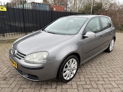 Volkswagen Golf - 2.0 FSI Autom/Tiptr Sportline 5 Drs Carplay/Camera/Stoelverw/Clima