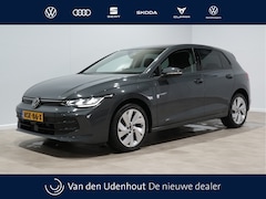 Volkswagen Golf - 1.5 eHybrid 204pk Life Edition Camera Navigatie 17"velgen Privacy glas 110