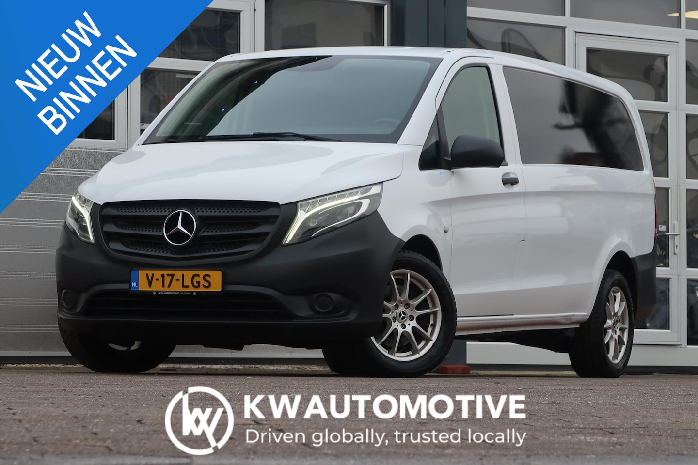 Mercedes-Benz Vito - 119 CDI Lang 4X4/ AUT/ LED/ CAMERA/ CRUISE/ CLIMA/ NAVI/ STANDKACH - AutoWereld.nl