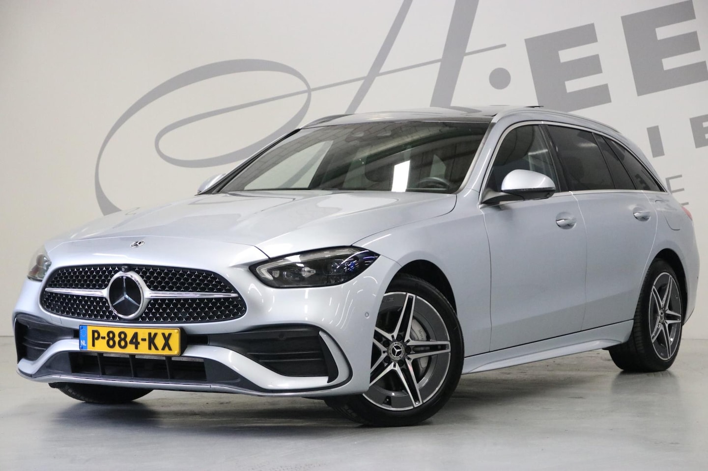 Mercedes-Benz C-klasse Estate - 300 e AMG Line/Apple carplay/Memory/Rondom zicht camera/NAP - AutoWereld.nl