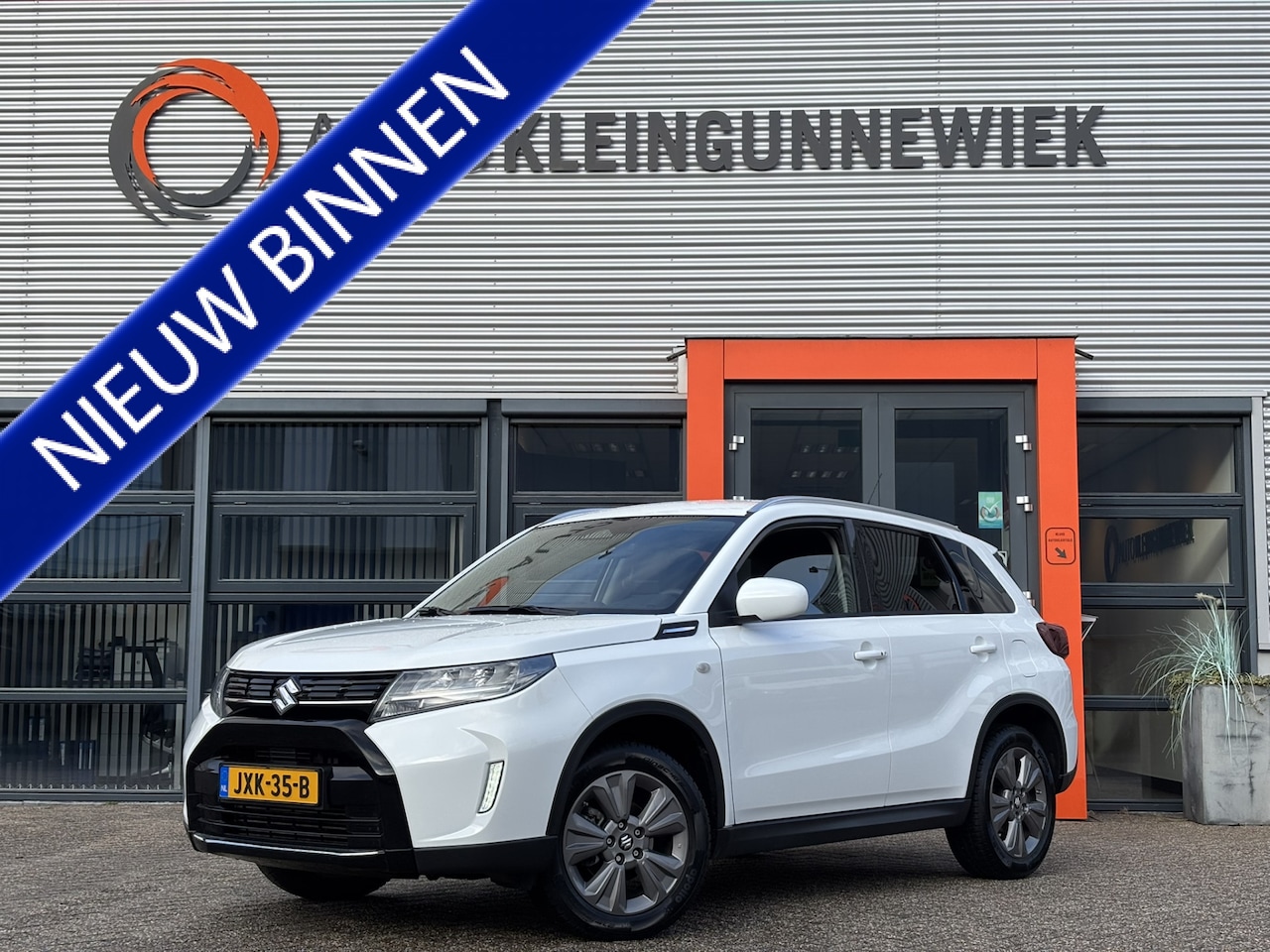 Suzuki Vitara - 1.4 Boosterjet Select Smart Hybrid / Navi / Allseason Banden / AndroidAuto/ Apple carplay - AutoWereld.nl