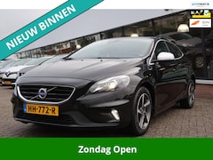 Volvo V40 - 2.0 D2 R-Design Business LED_XENON_NAVI_PDC _NAP
