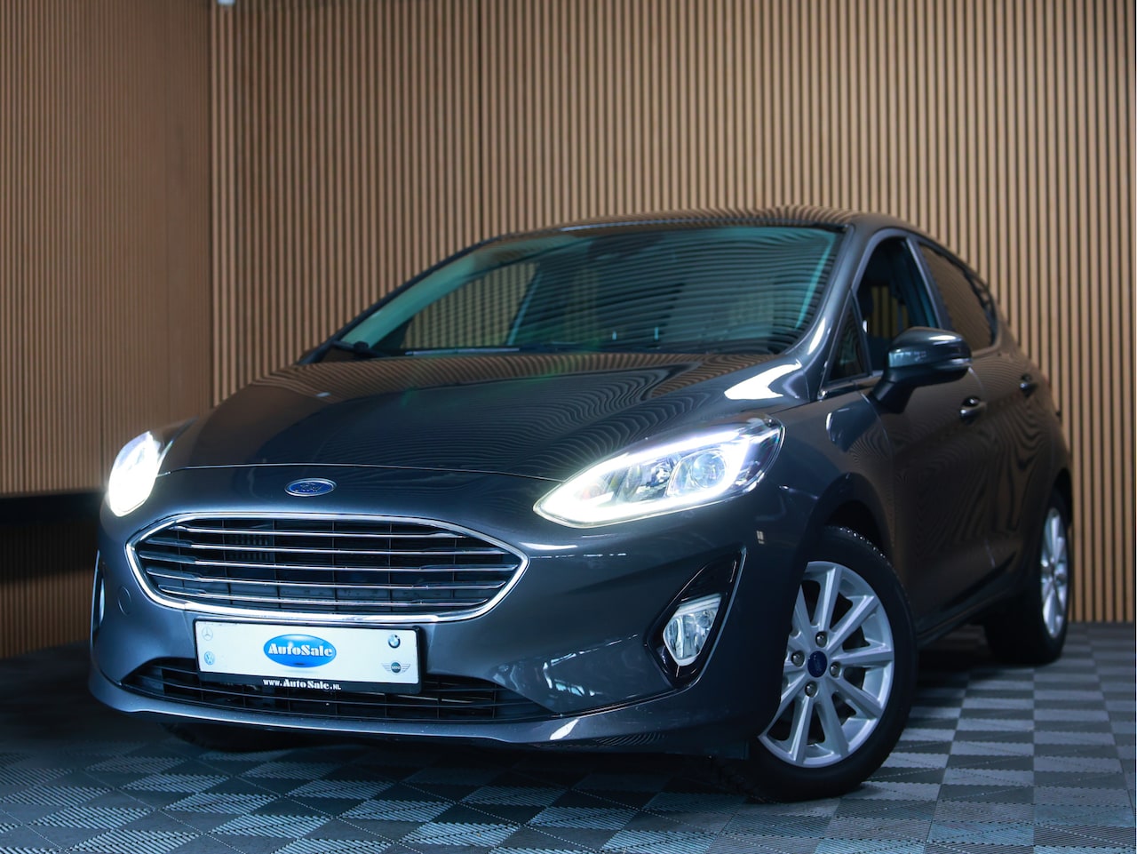 Ford Fiesta - 1.0 EcoBoost Titanium AUTOM CARPLAY NAVI CRUISE STOELVW "17 - AutoWereld.nl