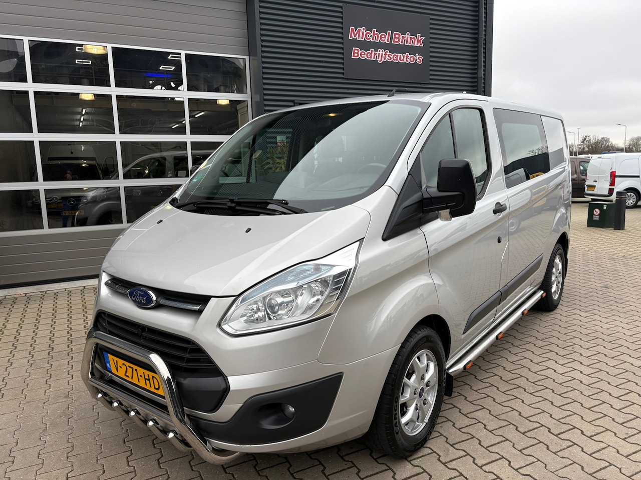 Ford Transit Custom - 310 2.2 TDCI Dubbele Cabine - AutoWereld.nl