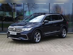 Volkswagen Tiguan - 1.4 TSI eHybrid 245 PK R-Line BNS+ PHEV, Trekhaak, Panoramadak, Adap. Cruise Control