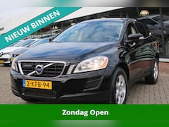 Volvo XC60 - 2.0 D3 Momentum LED_ADAP-CRUIS_BLIZ_PDC V+A_LIJNASIST_CAM