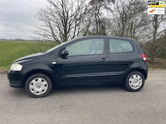 Volkswagen Fox - 1.2 Trendline 2 e Eigenaar. Airco-Stuurbekrachtiging.Nette auto