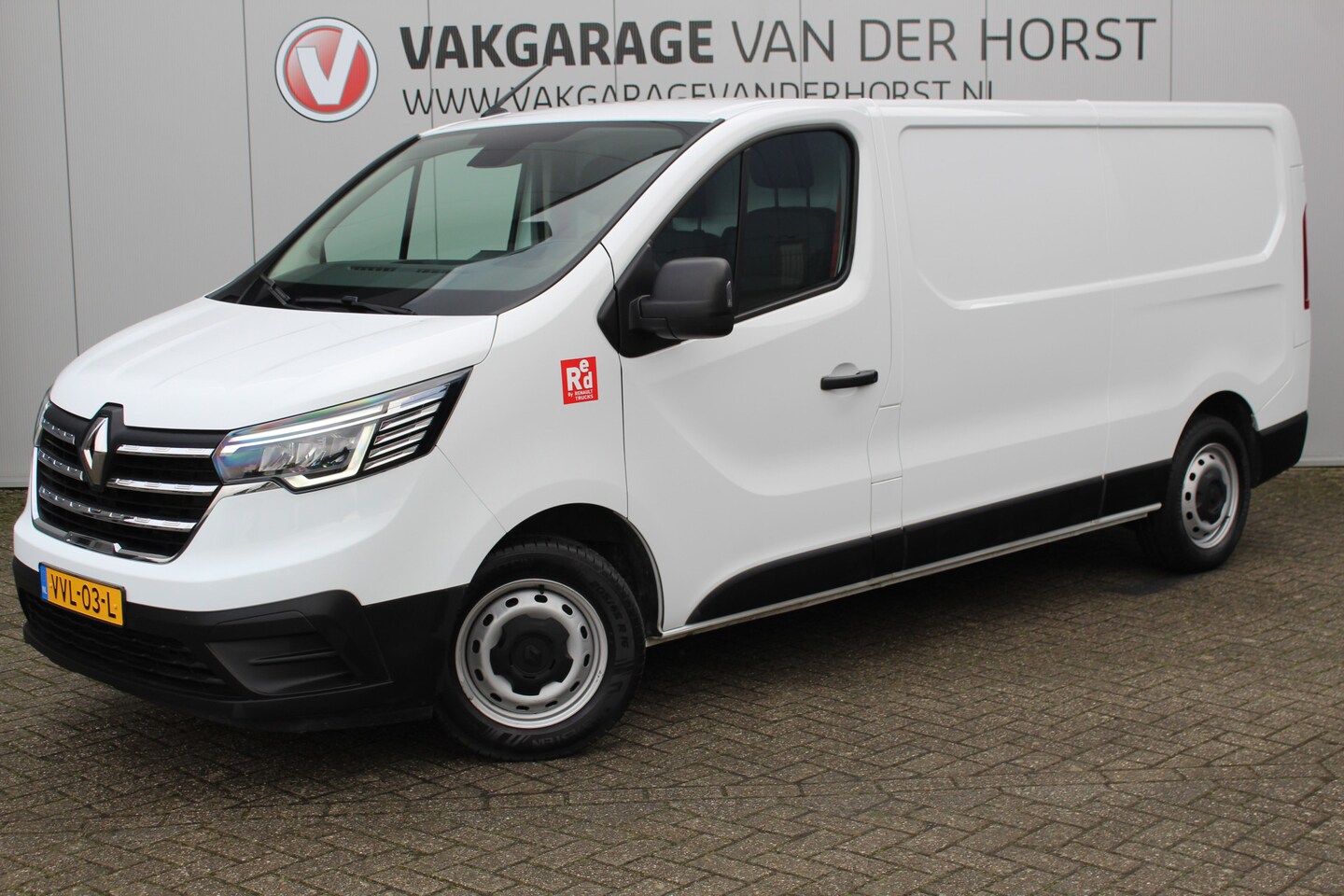 Renault Trafic - 2.0-130pk dCi T30 L2H1. Dames en heren ondernemers opgelet ! Erg nette Renault Trafic met - AutoWereld.nl