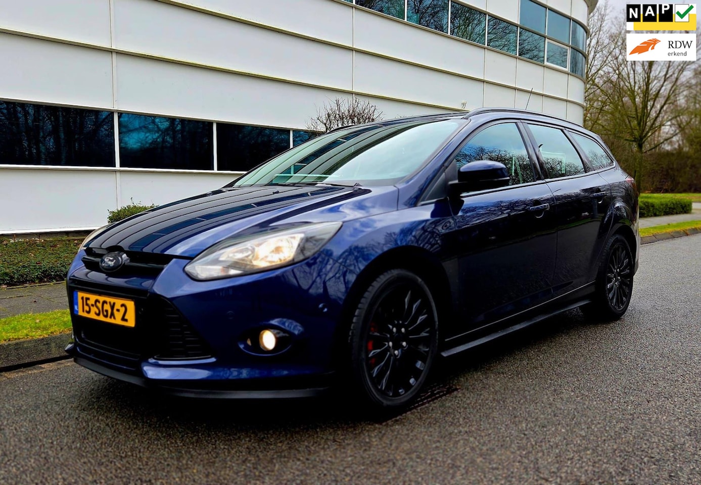 Ford Focus Wagon - 1.6 EcoBoost Titanium 1.6 EcoBoost Titanium - AutoWereld.nl