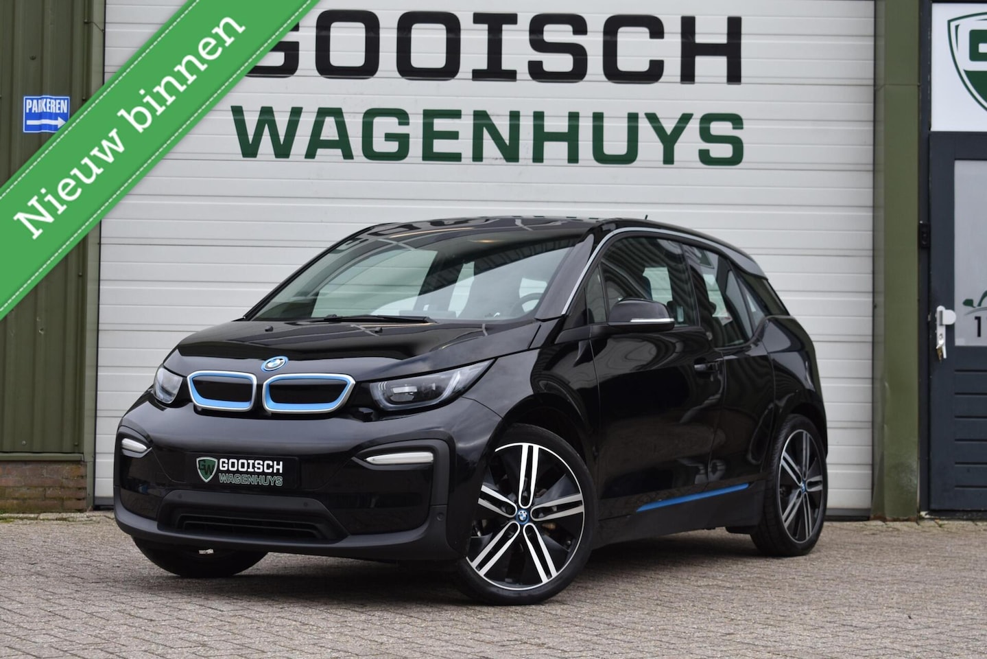 BMW i3 - Executive Edition 120Ah 42 kWh | Navi | Camera | Stoelverwarming | - AutoWereld.nl