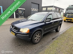 Volvo XC90 - 2.5 T 7 persoons gebruikte auto handel export