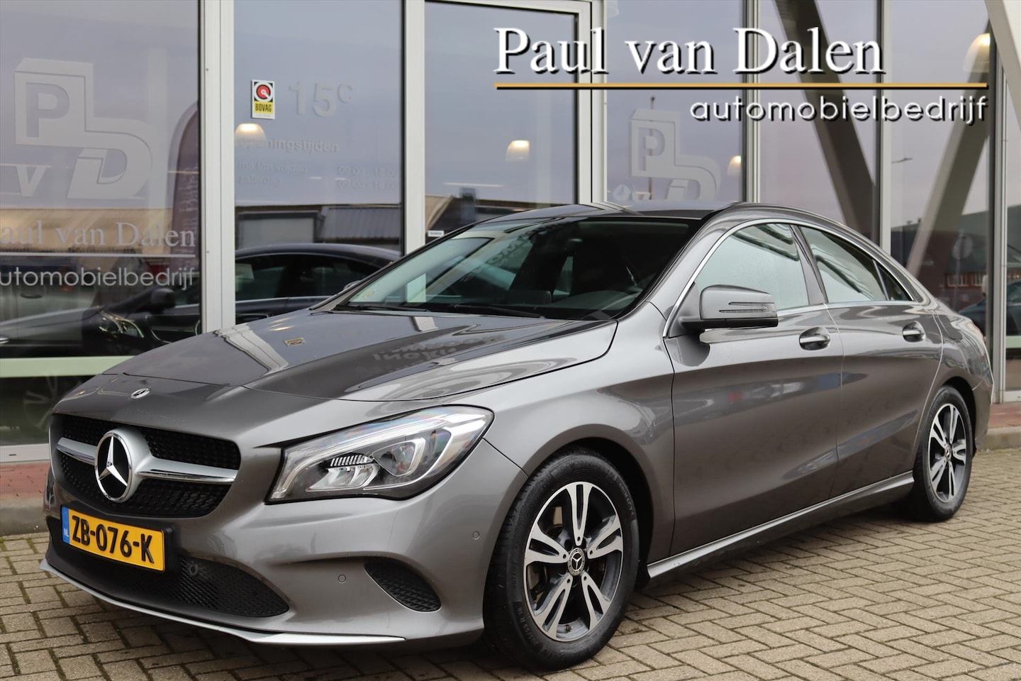 Mercedes-Benz CLA-Klasse - CLA180 AUTOMAAT AMBITION Navi | NL Auto | Camera | Leer | Led | Pdc v+a | Cruise | Lm Velg - AutoWereld.nl