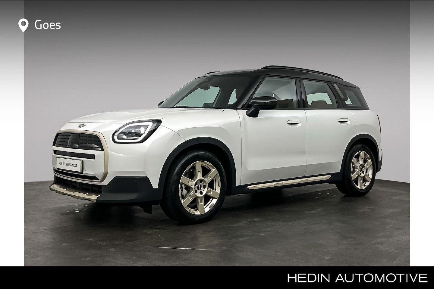 MINI Countryman - E Favoured S 66.5 kWh | Stuurwielrand verwarmd | Comfort Access | Elektrisch verwarmde voo - AutoWereld.nl
