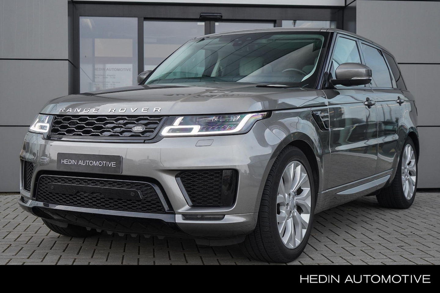 Land Rover Range Rover Sport - 2.0 P400e HSE Dynamic Panoramadak | Matrix LED koplampen | Voorstoelen verwarmd - AutoWereld.nl
