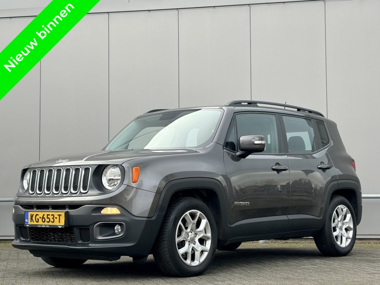 Jeep Renegade - 1.4 - automaat - nap! - airco - navi - trekhaak - - AutoWereld.nl