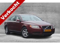 Volvo S80 - 2.0 Momentum | Navigatie | Leer | PDC | NL auto |