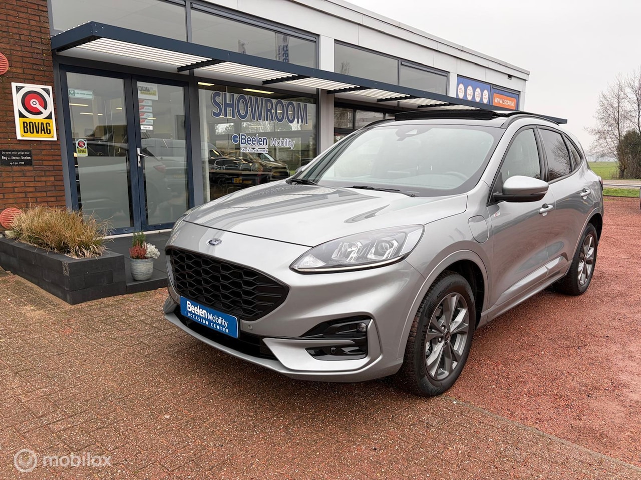 Ford Kuga - 2.5 PHEV ST-Line| Pano | Trekhaak | Stoel + stuur verwarm. | proefrit op aanvraag! - AutoWereld.nl