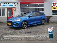 Ford Focus Wagon - 1.0 EcoBoost ST Line Business