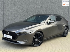 Mazda 3 - 3 2.0 e-SkyActiv-X M Hybrid 180 Luxury | Head-Up display | ACC | Dodehoekassistent | Memor