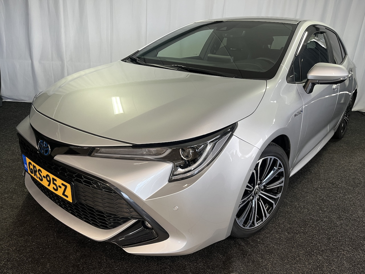 Toyota Corolla - 2.0 Hybrid Dynamic 153PK/ECC/APPLE/CAMERA/STOELVERW. - AutoWereld.nl