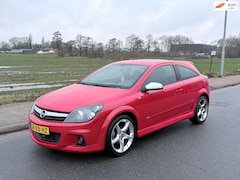 Opel Astra GTC - 1.8 Sport 140PK OPC Uitvoering / Recaro Interieur