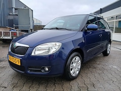 Skoda Fabia Combi - 1.6-16V Dealer onderhouden/Clima