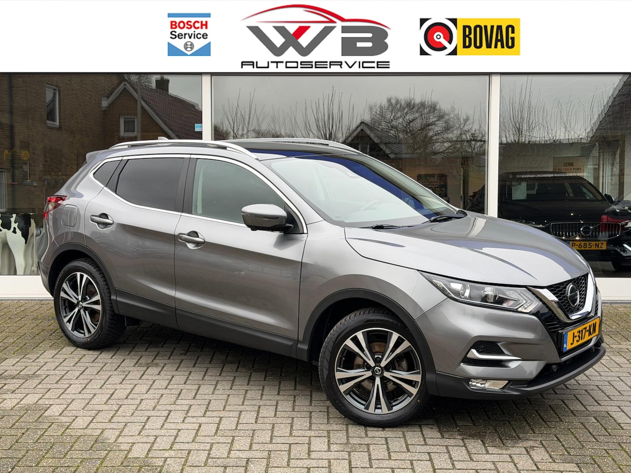 Nissan Qashqai - 1.3 DIG-T Tekna I Pano I 360° I Trekhaak - AutoWereld.nl