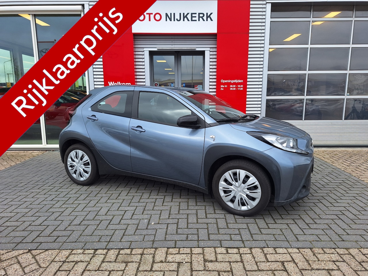 Toyota Aygo X - 1.0 VVT-i S-CVT play 1.0 VVT-i S-CVT Play - AutoWereld.nl