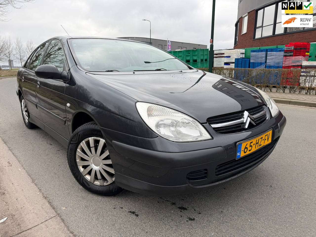 Citroën C5 - 1.8-16V Ligne Séduction BJ 2002 APK/ STUURBEK/ ZEER NETJES !!! - AutoWereld.nl