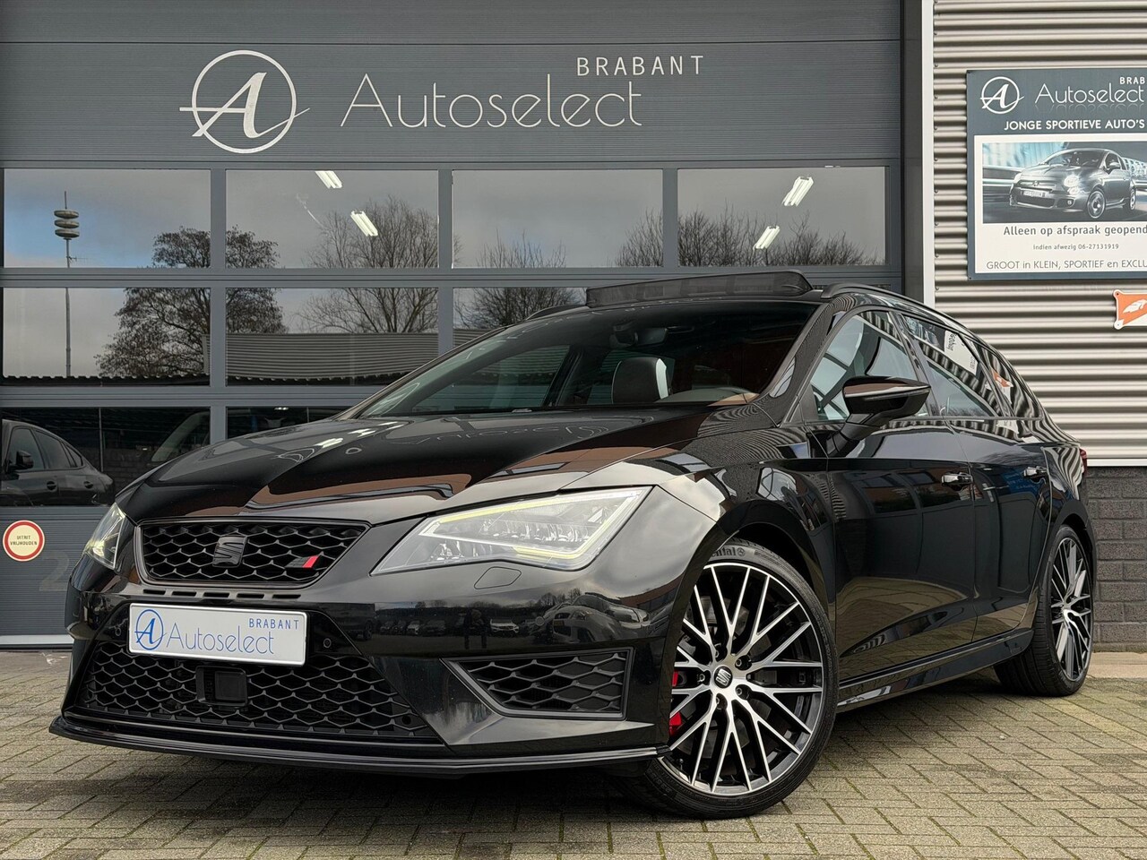 SEAT Leon ST - 2.0 TSI CUPRA DSG Pano LED Navi - AutoWereld.nl