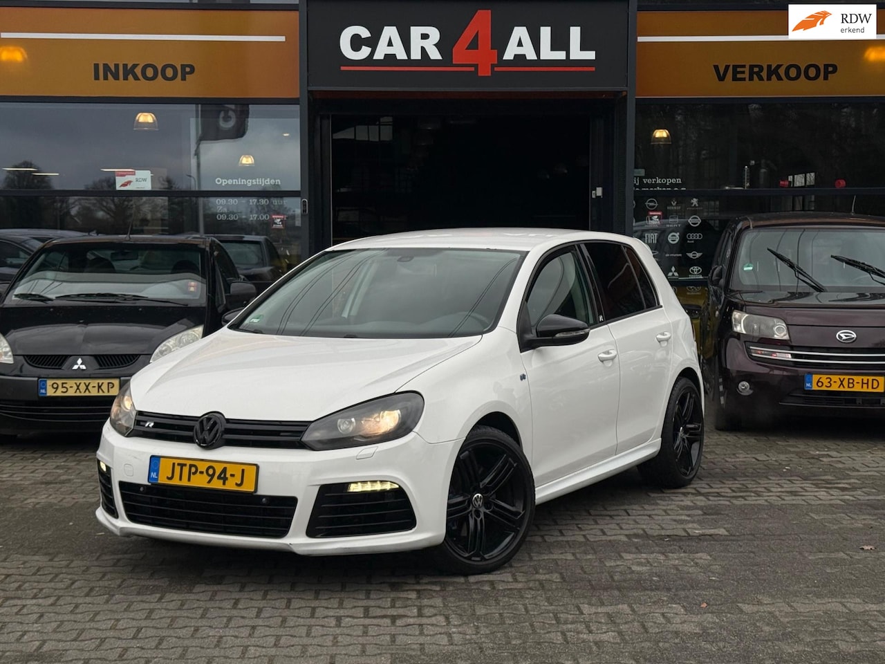 Volkswagen Golf - 1.8 TSI R-Line R20/LED/CARPLAY/STLVRM/PDC/BOMVOL - AutoWereld.nl