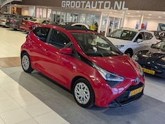 Toyota Aygo - 1.0 VVT-i x-play Automaat Airco, Stuurbekrachtiging