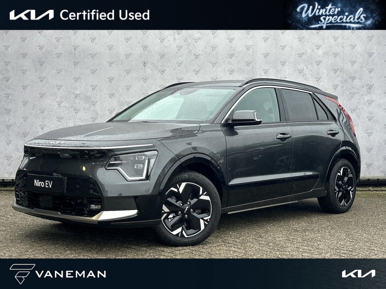 Kia Niro EV - Edition Advanced 64.8 kWh Automaat | Stoel & Stuurverwarming | Leder | Kanteldak | Camera - AutoWereld.nl