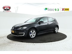 Volkswagen Golf - 1.4 TSI GTE Navigatie, Cruise, Airco