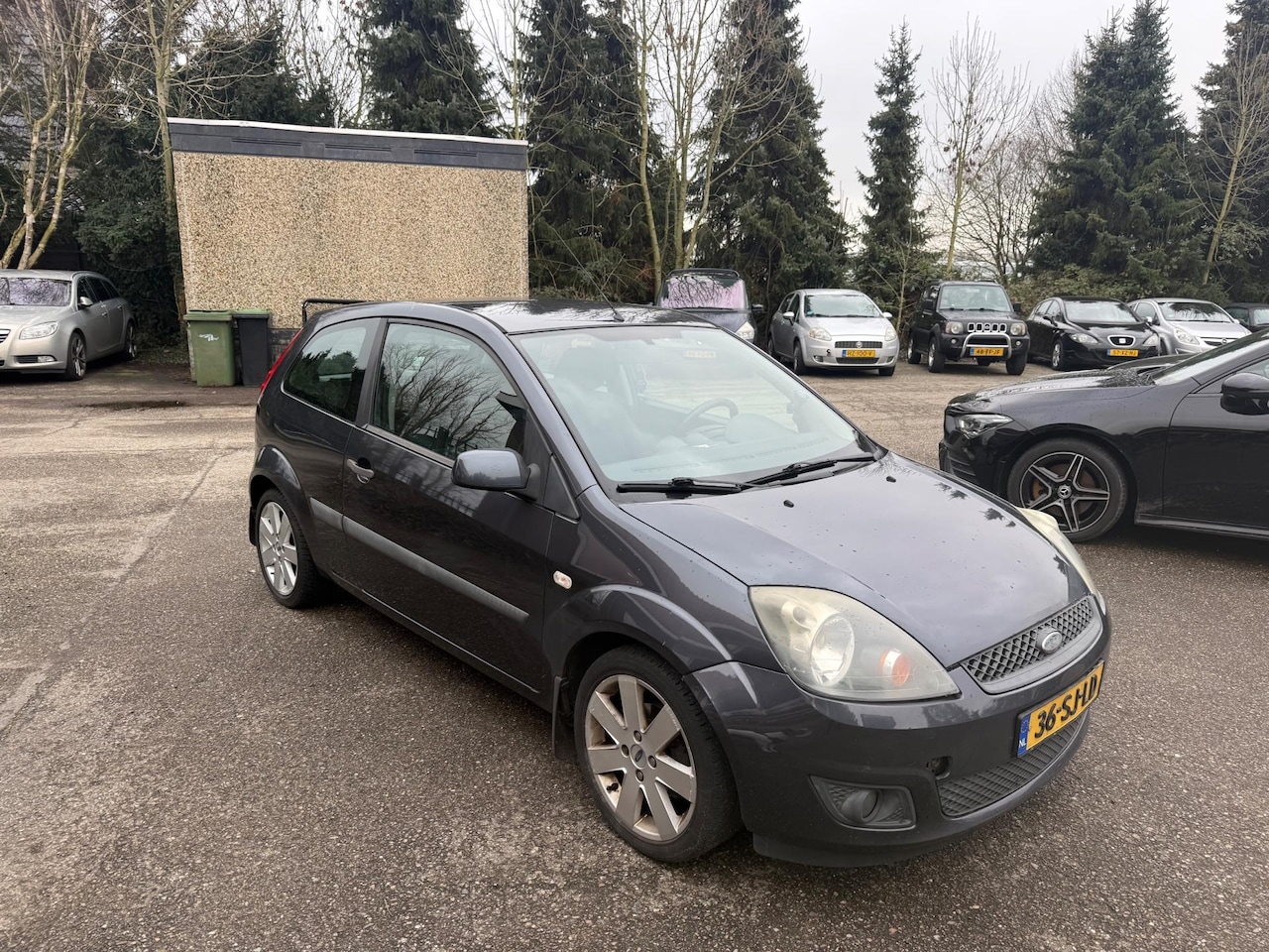 Ford Fiesta - 1.3-8V Futura 1.3-8V Futura - AutoWereld.nl