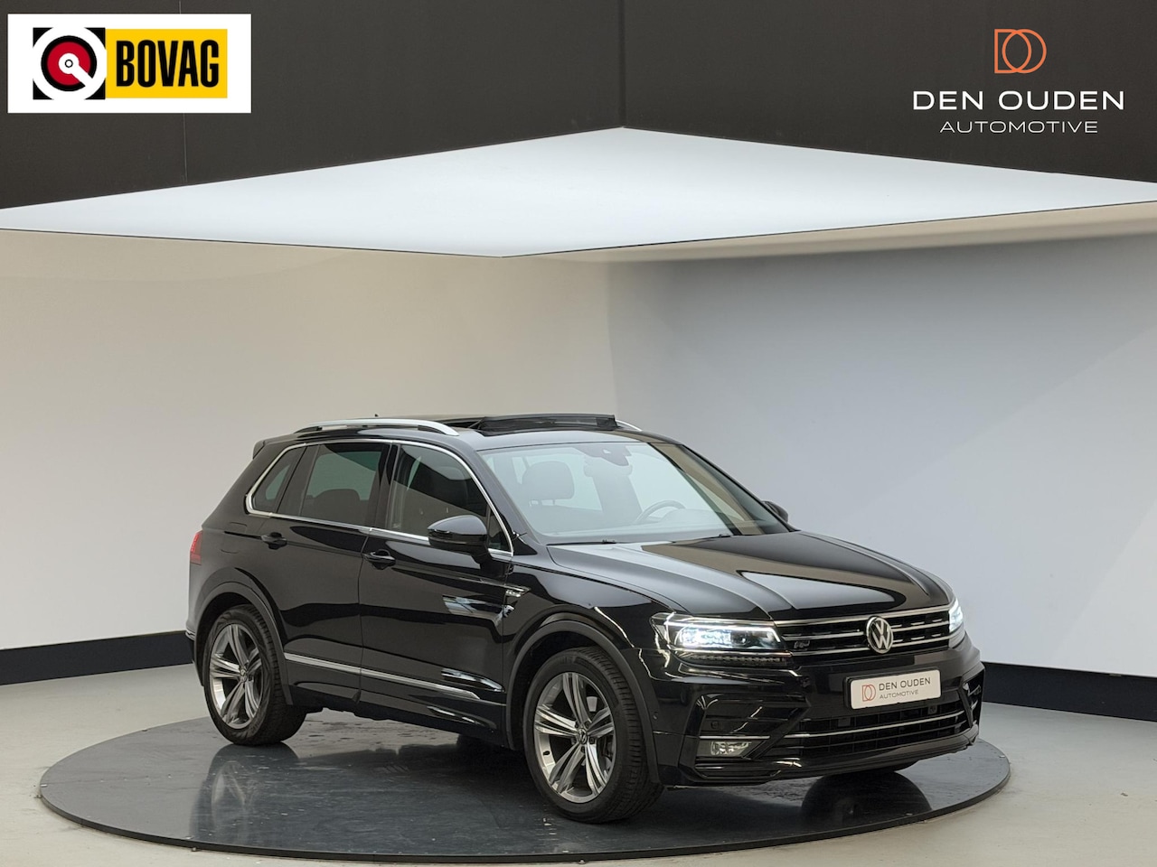 Volkswagen Tiguan - 1.5 TSI ACT Highline Business R | Panodak | Trekhaak | Massage stoel | 1e eigenaar | NL Au - AutoWereld.nl
