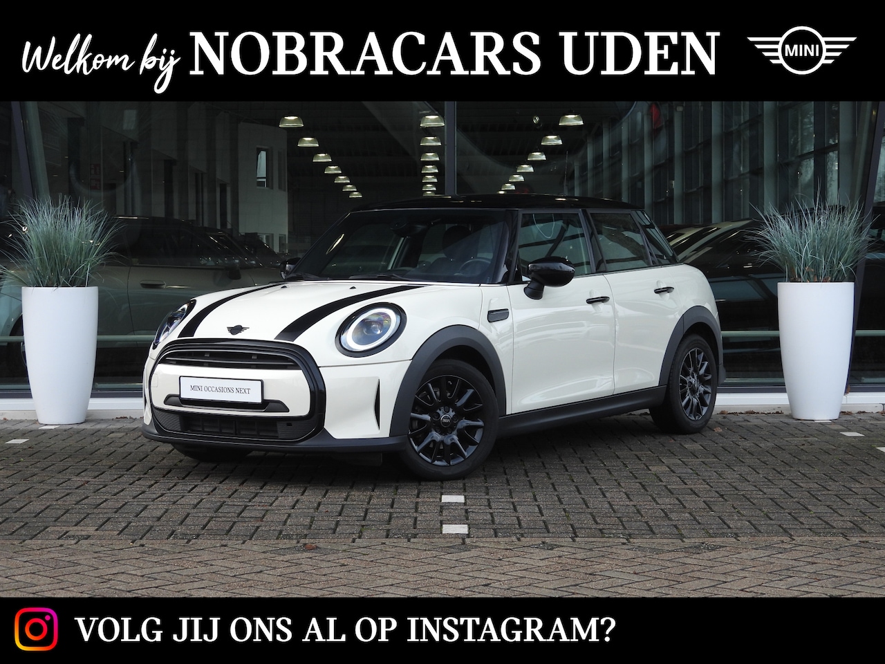 MINI Cooper - Hatchback Classic / Sportstoelen / LED / Cruise Control / PDC achter / Navigatie / Aircond - AutoWereld.nl