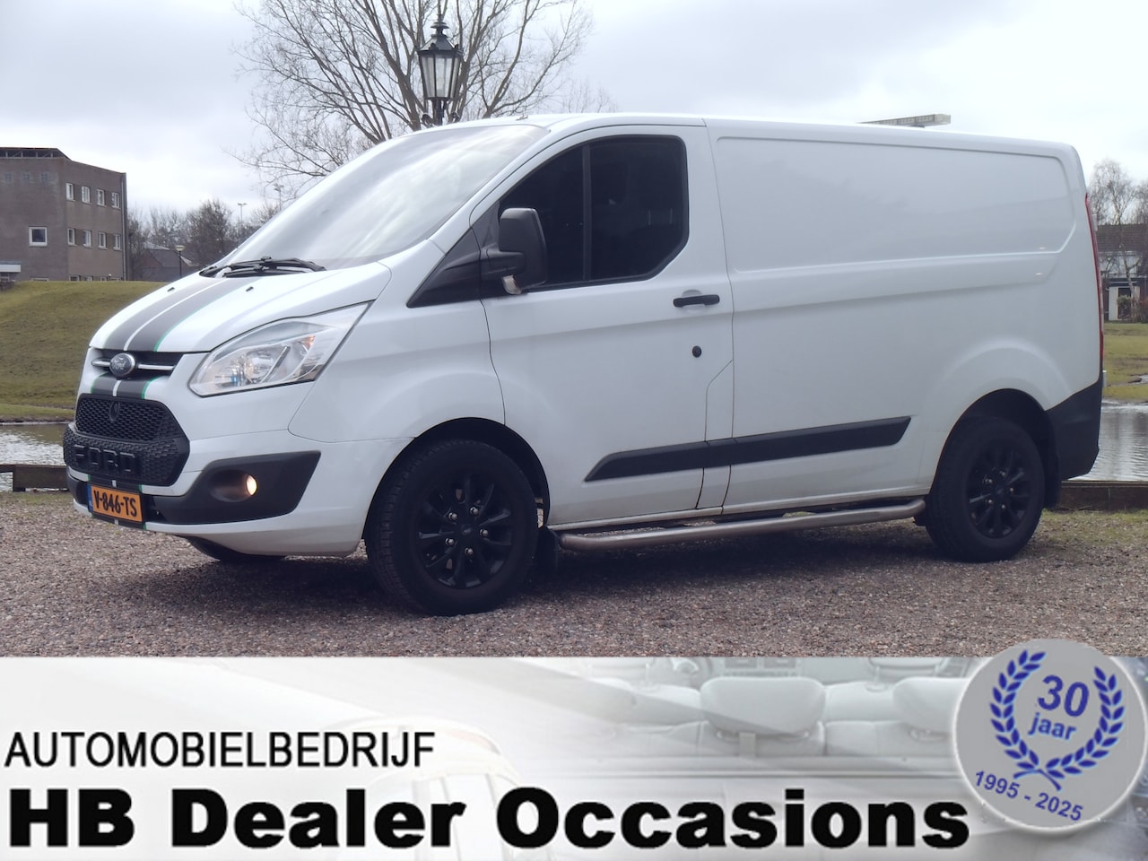 Ford Transit Custom - 330 2.2 TDCI L1H2 Trend Groot navi!!! - AutoWereld.nl