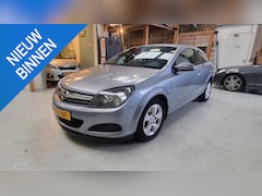 Opel Astra GTC - 1.8 Enjoy