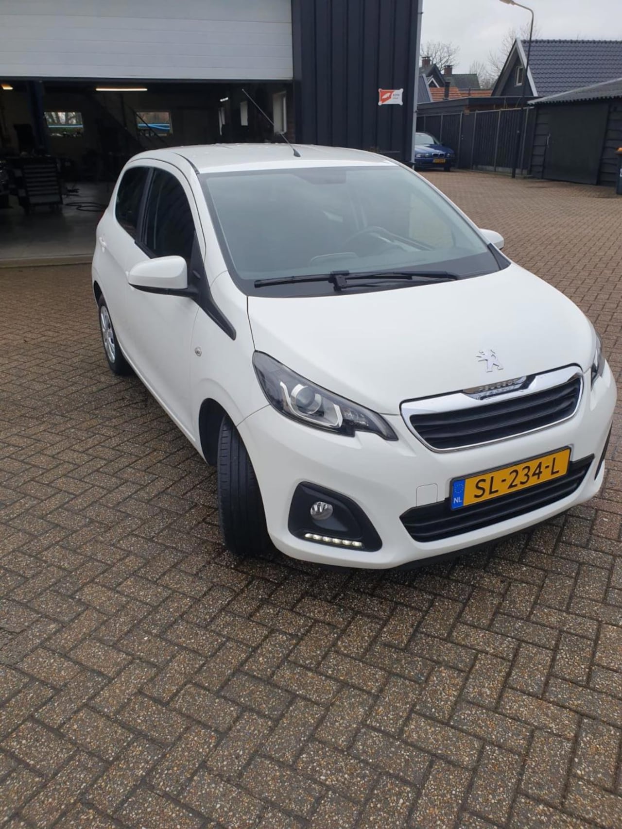 Peugeot 108 - 1.0 e-VTi Active 1.0 e-VTi Active - AutoWereld.nl
