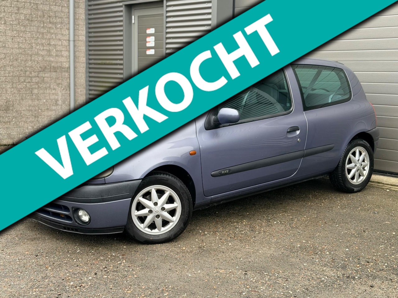 Renault Clio - 1.6 RXE Automaat - AutoWereld.nl