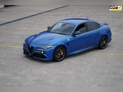 Alfa Romeo Giulia - 2.9 V6 Quadrifoglio