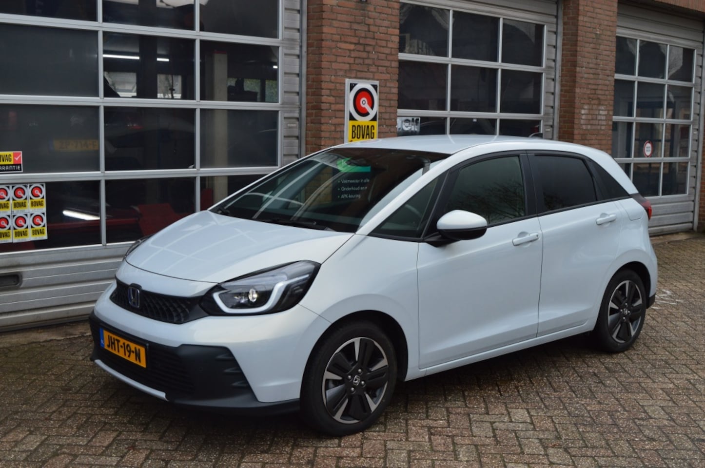 Honda Jazz - 1.5 e:HEV Advance 1.5 e:HEV Advance, Stoel-stuurverwarming, Navigatie, Camera - AutoWereld.nl
