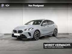 BMW 1-serie - 120 | M-Sport | Premium Pack | Driving Assistant | Harman/Kardon | Panoramadak | Comfort A